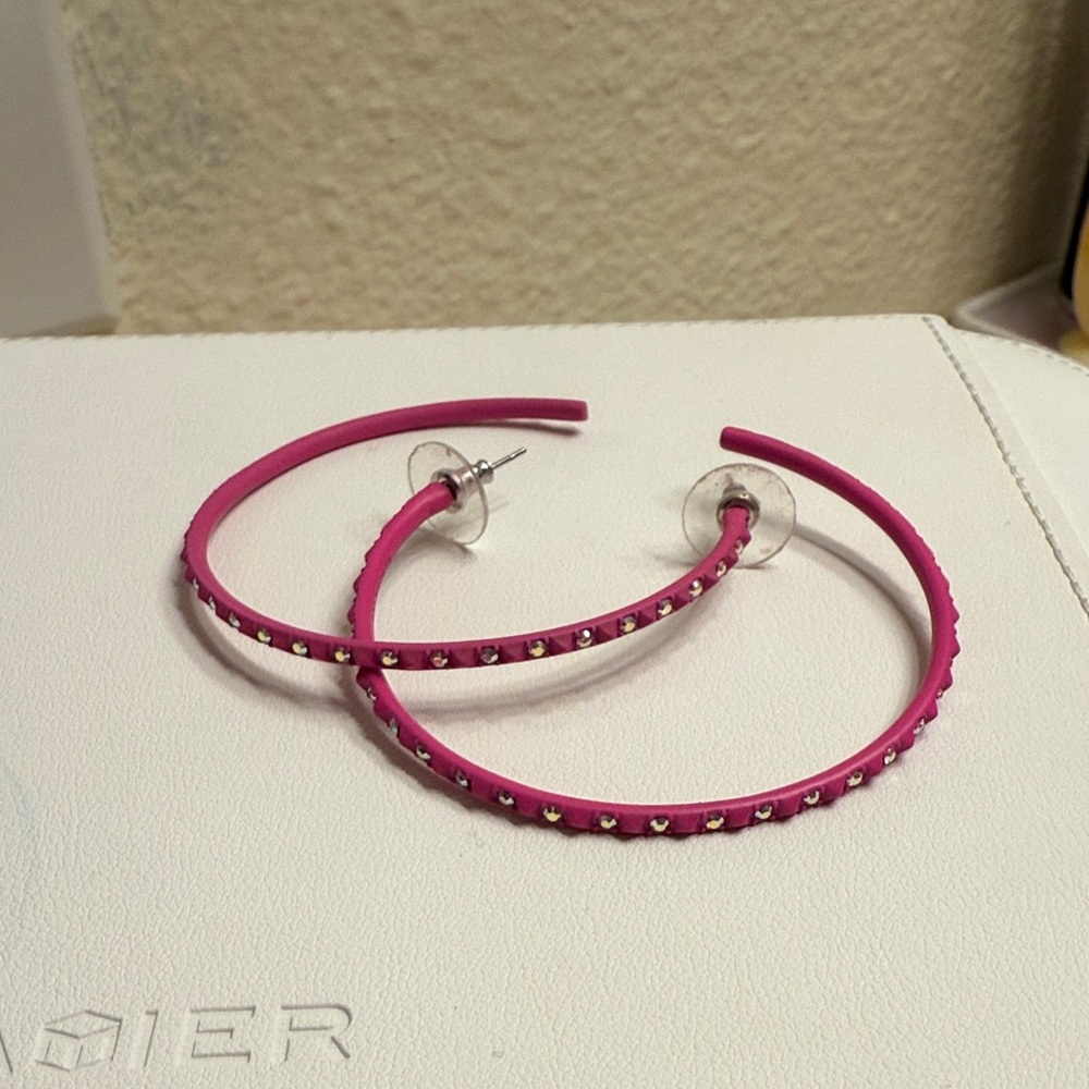 Kendra Scott Fuchsia Hoop Earrings